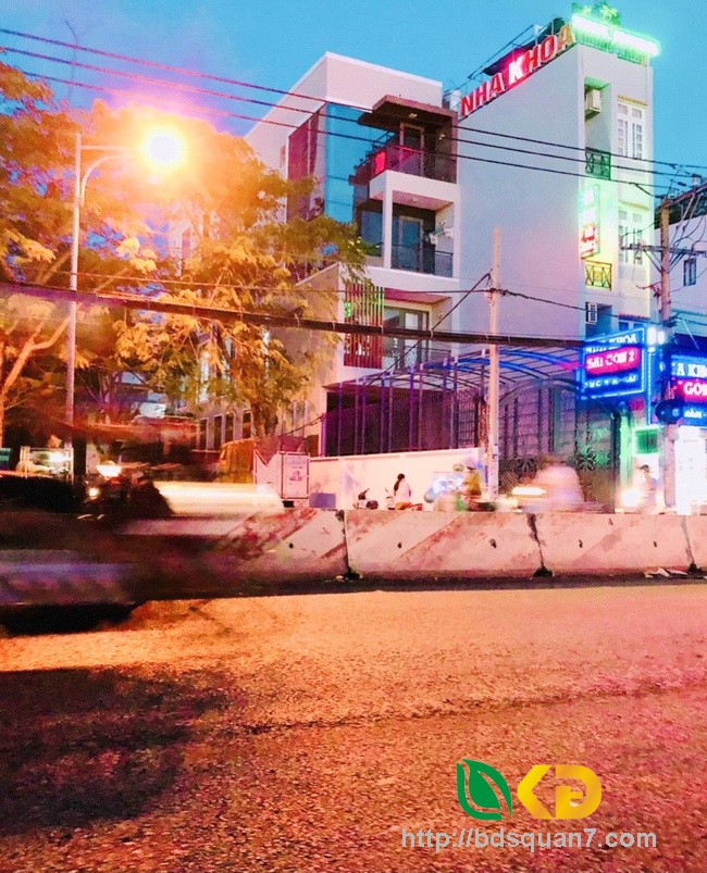 Bán nhà cấp 4 mặt tiền đường Huỳnh Tấn Phát Huyện Nhà Bè.
